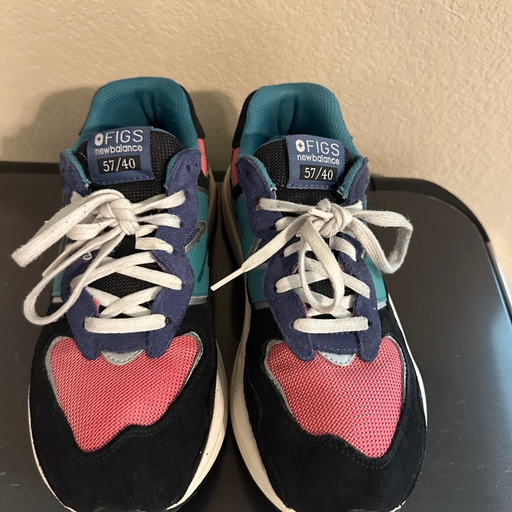 FIGS New Balance CACTUS DESERT ROSE - Picture 8 of 8